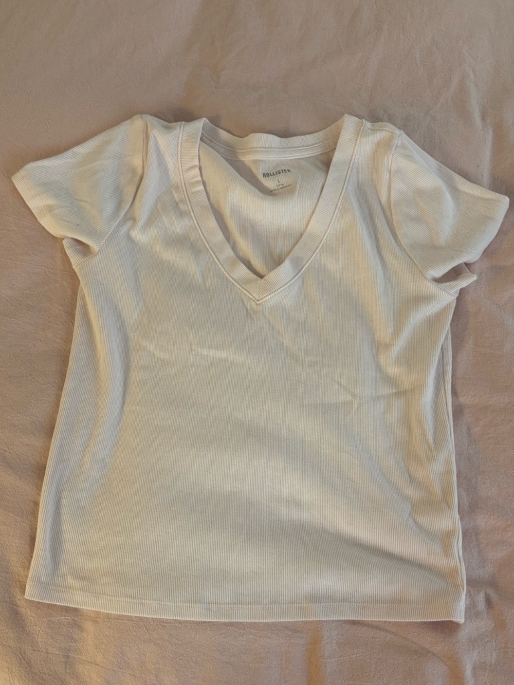 Hollister V neck light pink t shirt